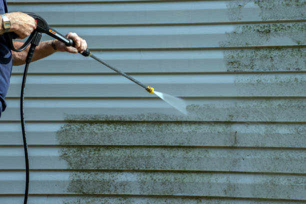 Best Restaurant Pressure Washing  in Suamico, WI